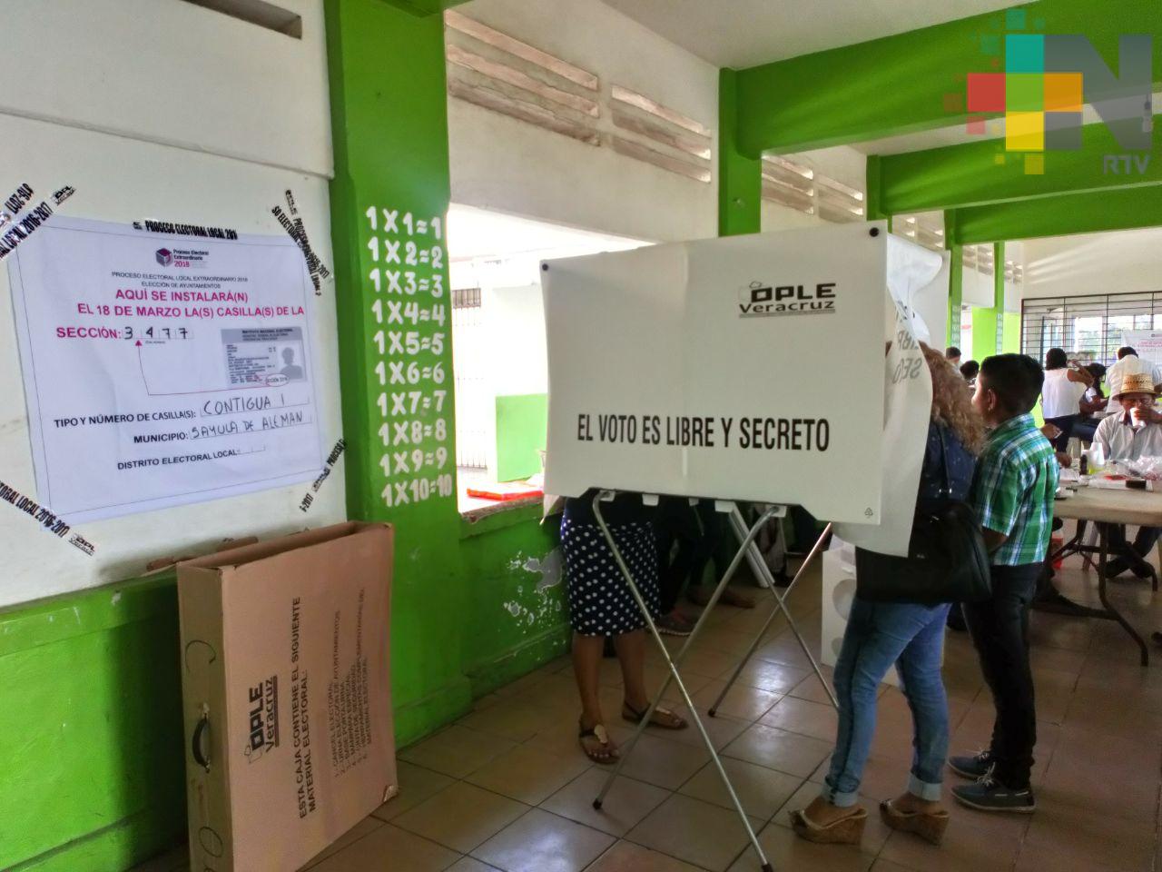 Sin inconvenientes se desarrollan elecciones extraordinarias en Camarón de Tejeda, Sayula de Alemán y E. Zapata
