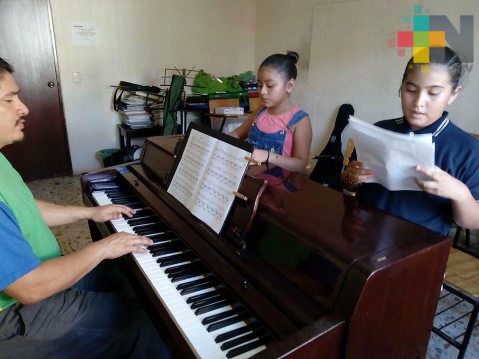 Asociación Civil rescata a través de la música a jóvenes y niños de la calle de Coatzacoalcos