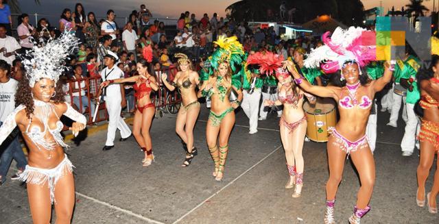 Esperan alta afluencia de turistas por carnaval de Tuxpan