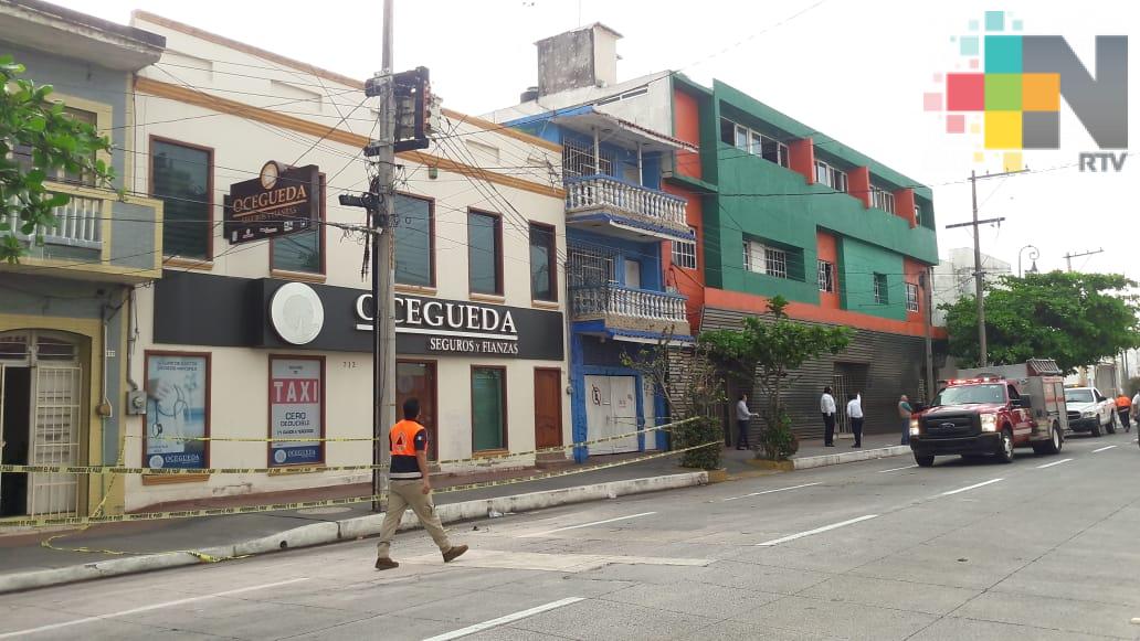 Se incendia transformador por sobrecarga de luz en Veracruz