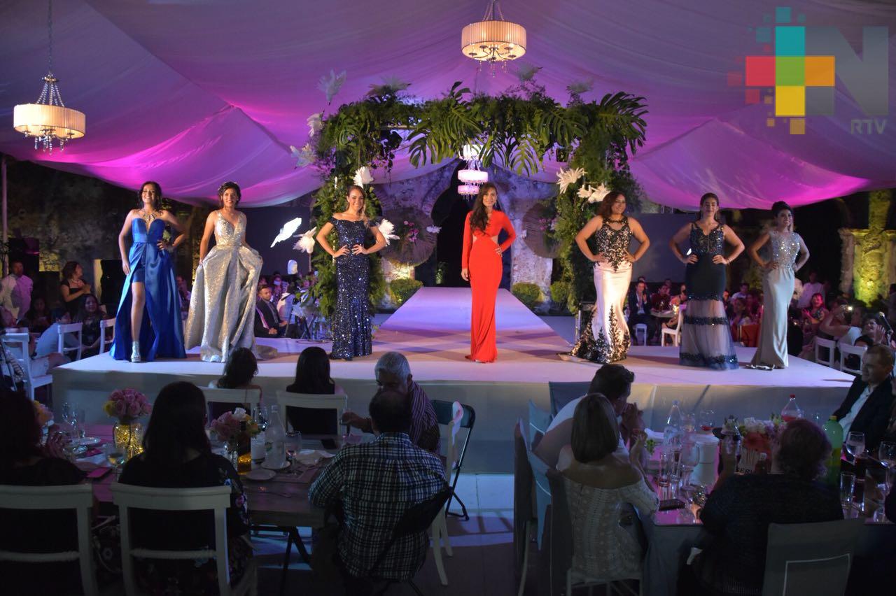 Fue electa reina de los 400 años de Córdoba y la Expo Feria