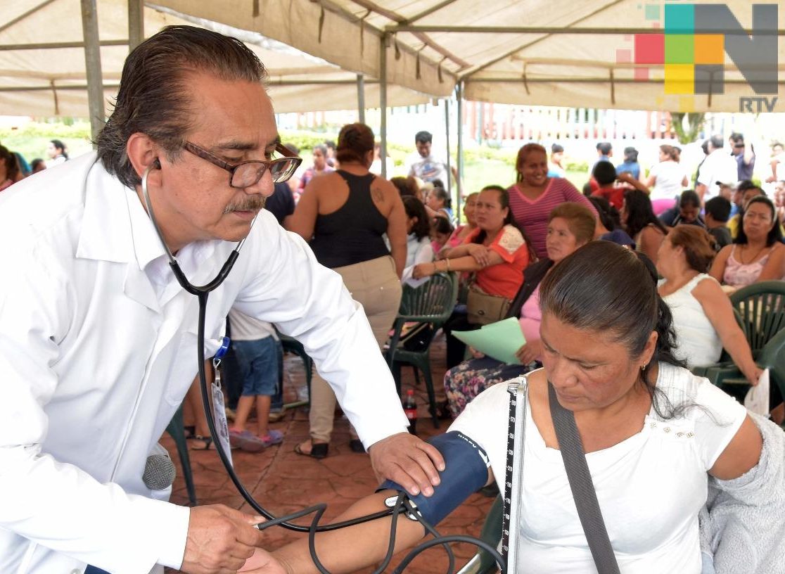 Inicia jornada de salud en municipio de Tuxpan