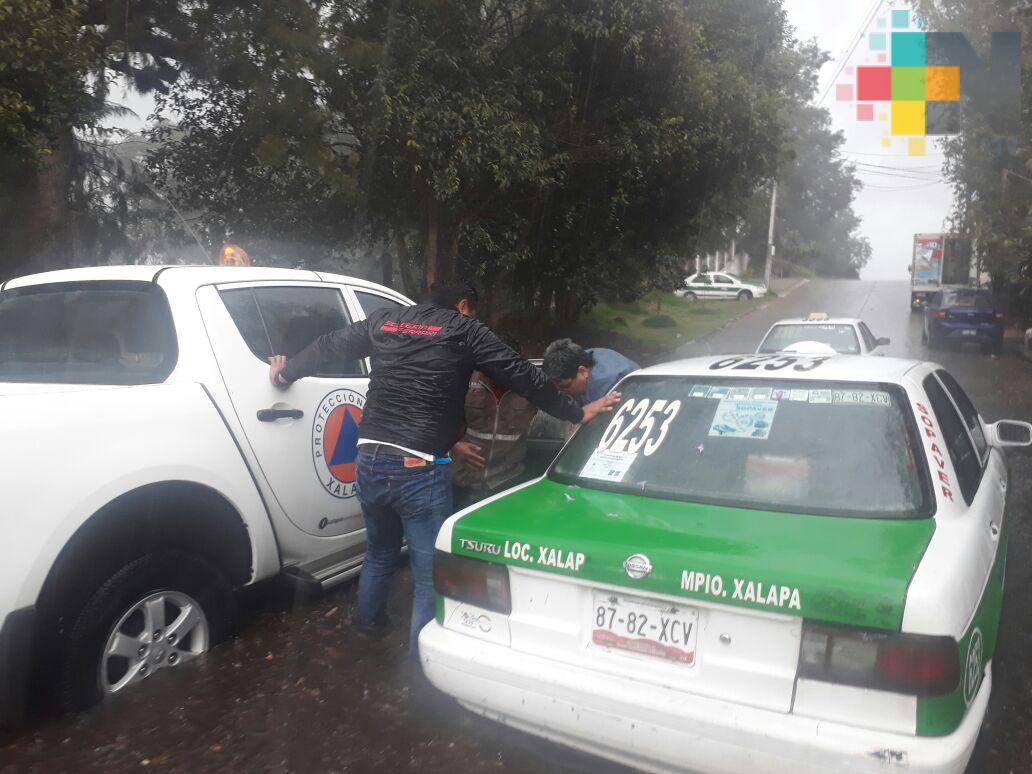 Lluvia provoca encharcamientos en Xalapa