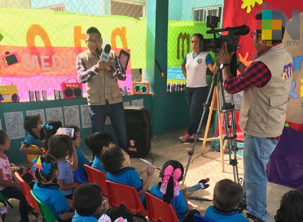 En el marco del Día del Niño, Más Noticias convive con pequeños de preescolar en Coatzacoalcos