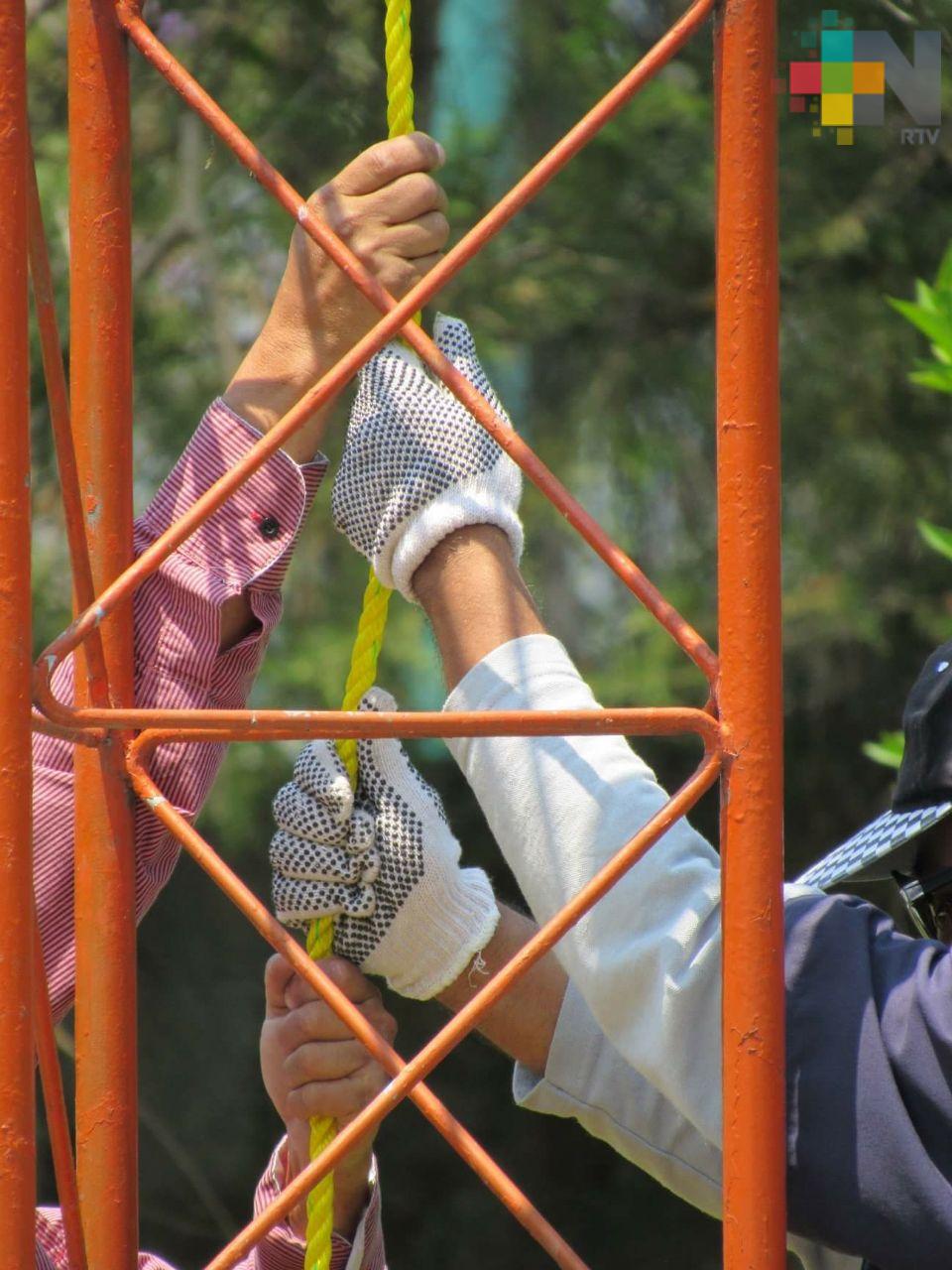 Radio Teocelo regresa al aire tras reparar su antena