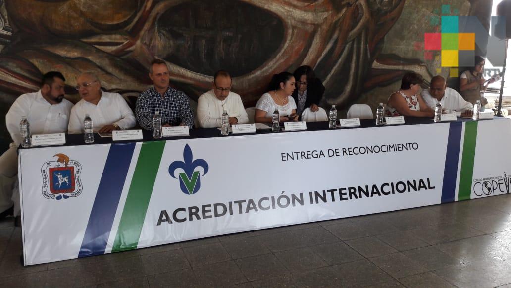 Reconocen internacionalmente a la Facultad de Medicina Veterinaria y Zootecnia de la UV