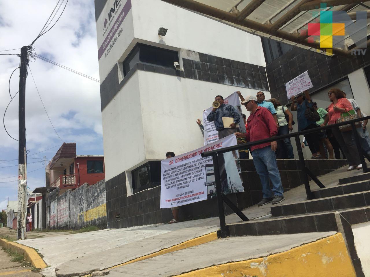 Ahorradores de Cofisur exigen solución al fraude financiero de hace siete años