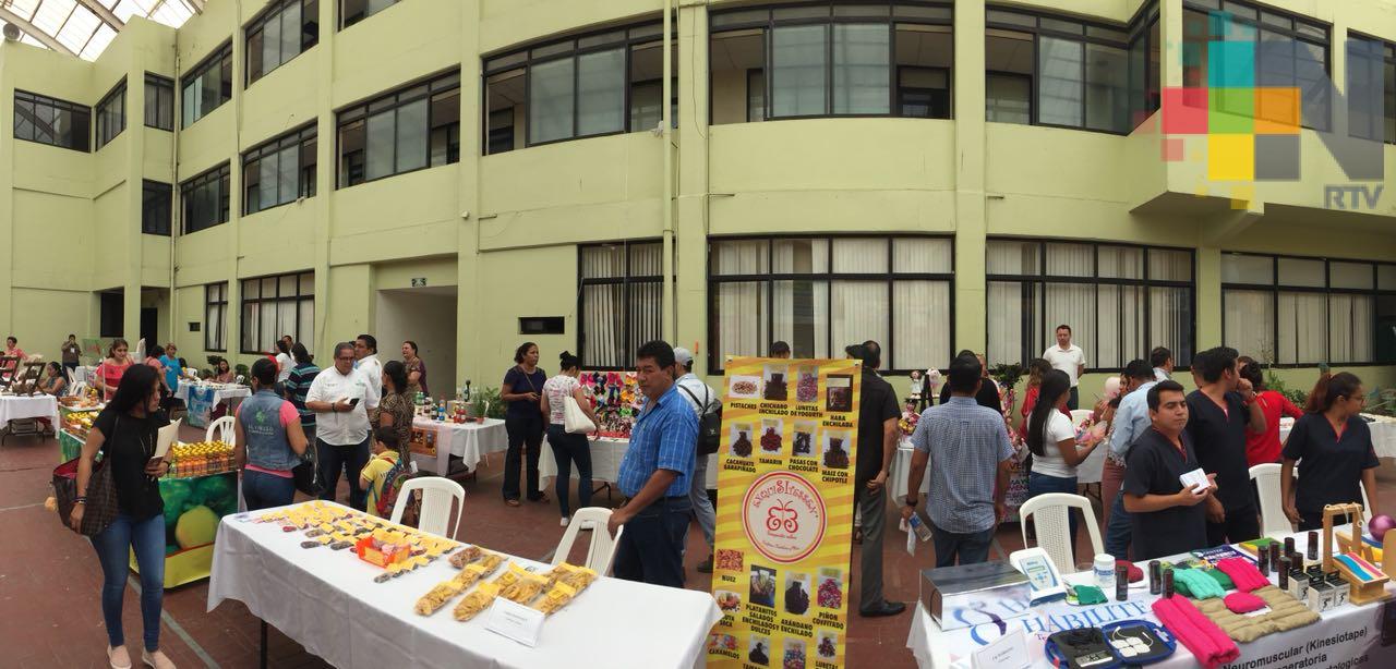 Expo Consume, evento donde participan 30 artesanos de la zona sur de Veracruz