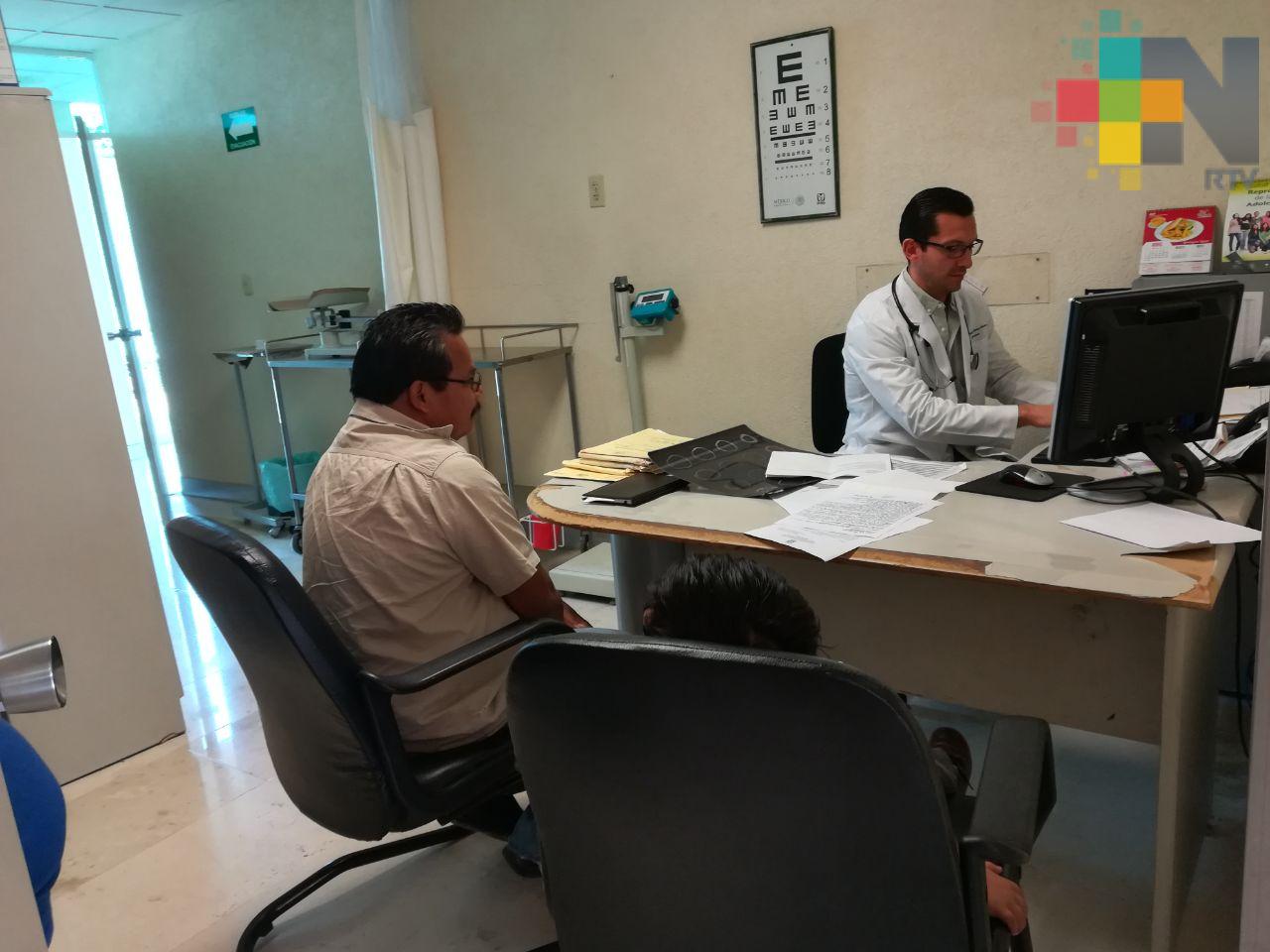 Consultas de especialidad se brindan en clínica 64, tras incendio en hospital 8 del IMSS