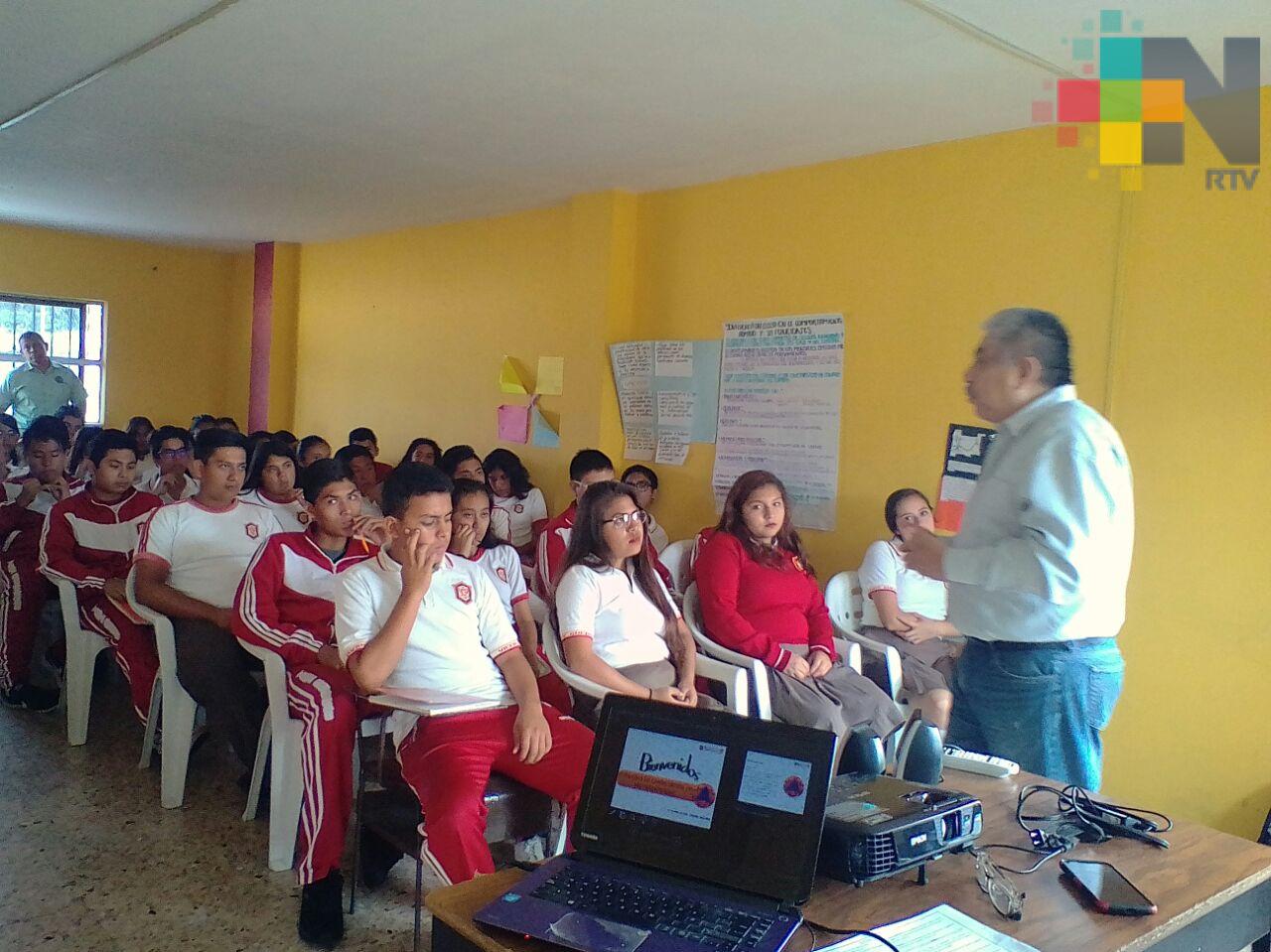 Realizan charlas de Protección Civil y prevención de riesgos en escuelas de Córdoba