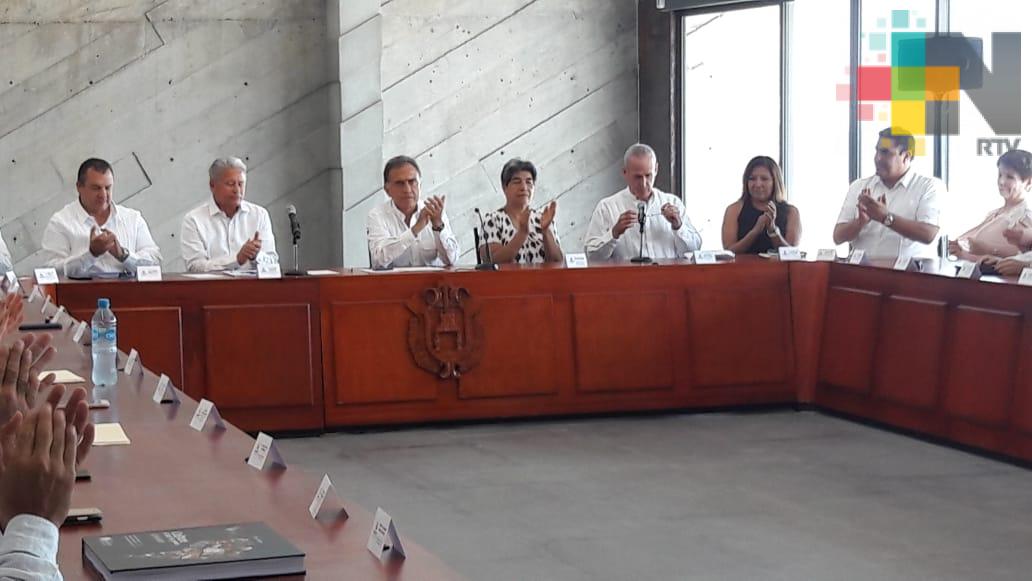 Gobierno del Estado entregó 50 mdp al Fideicomiso del 2% al Hospedaje para la promoción turista de Veracruz