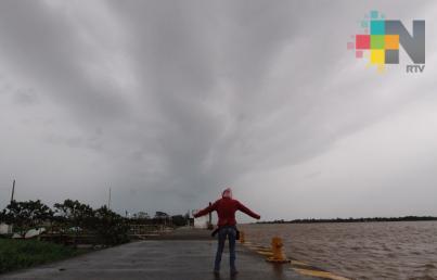 Francia y Bélgica en alerta naranja por fuertes lluvias y vientos
