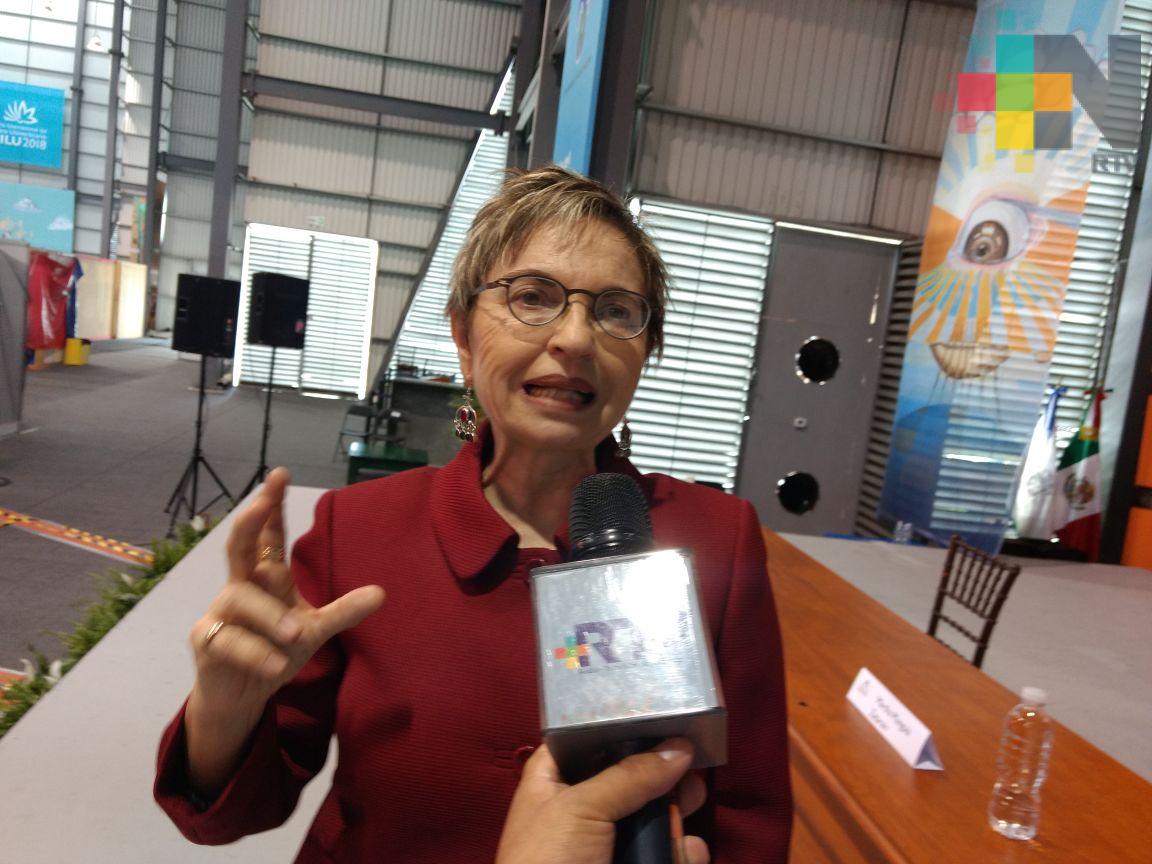 FILU realiza conferencia sobre la construcción del lenguaje y la identidad en México