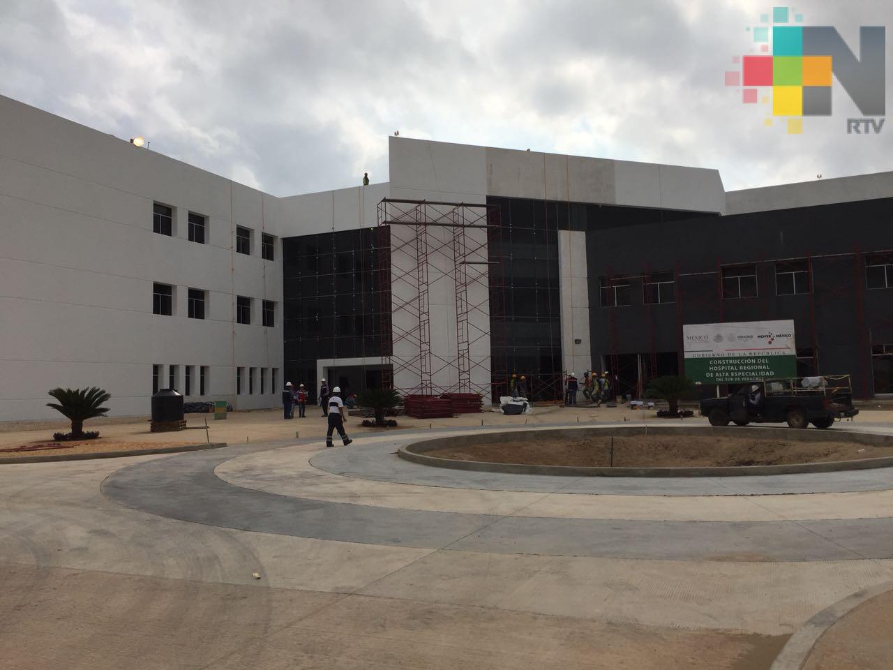 Abren vacantes para concluir construcción del Hospital de la Mujer