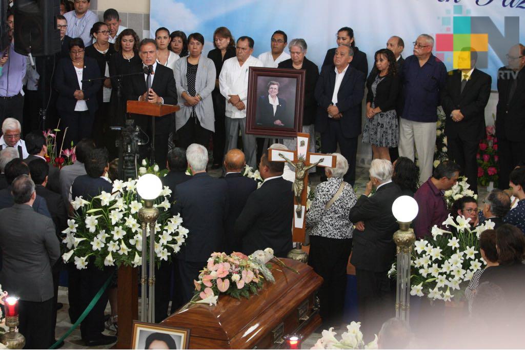 «Acela no se va, permanecerá siempre en la historia de Veracruz»: Gobernador Yunes