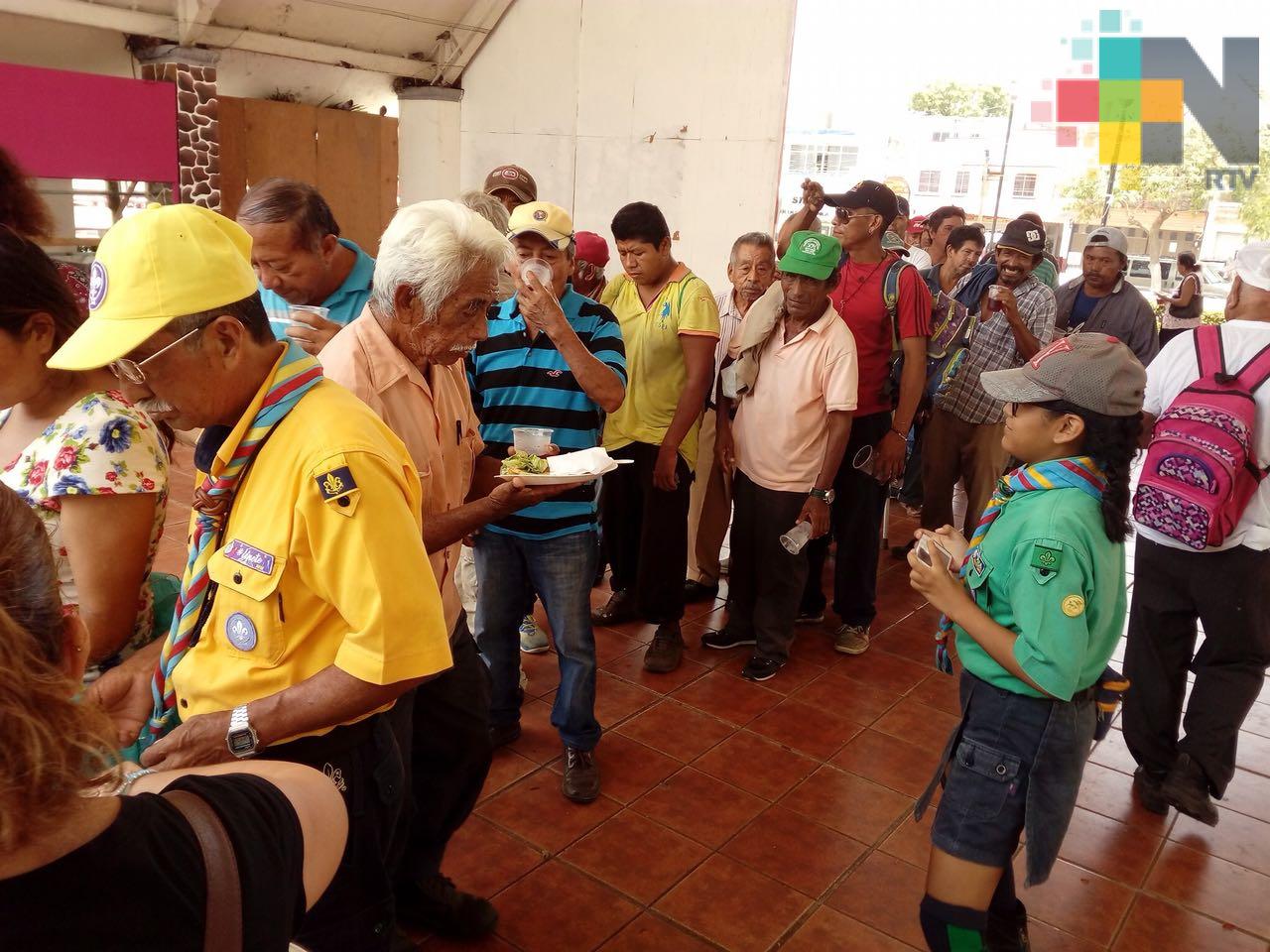 Organizaciones brindan atención a personas en situación de calle en Coatzacoalcos