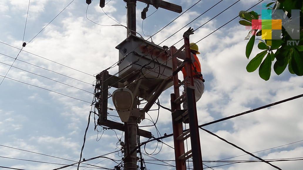 Telmex y CFE se declaran incompetentes ante número de quejas ante la Profeco en Coatzacoalcos