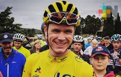 Chris Froome se corona en Giro de Italia y Sam Bennett gana última etapa
