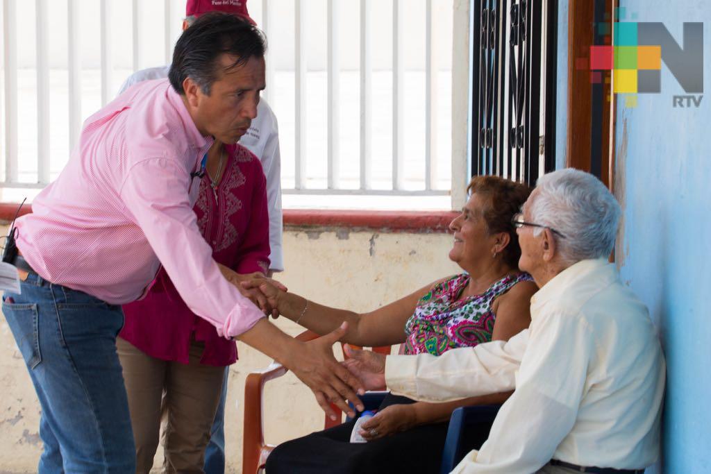 Apoyo a todas las zonas cafetaleras del estado, ofreció Cuitláhuac García