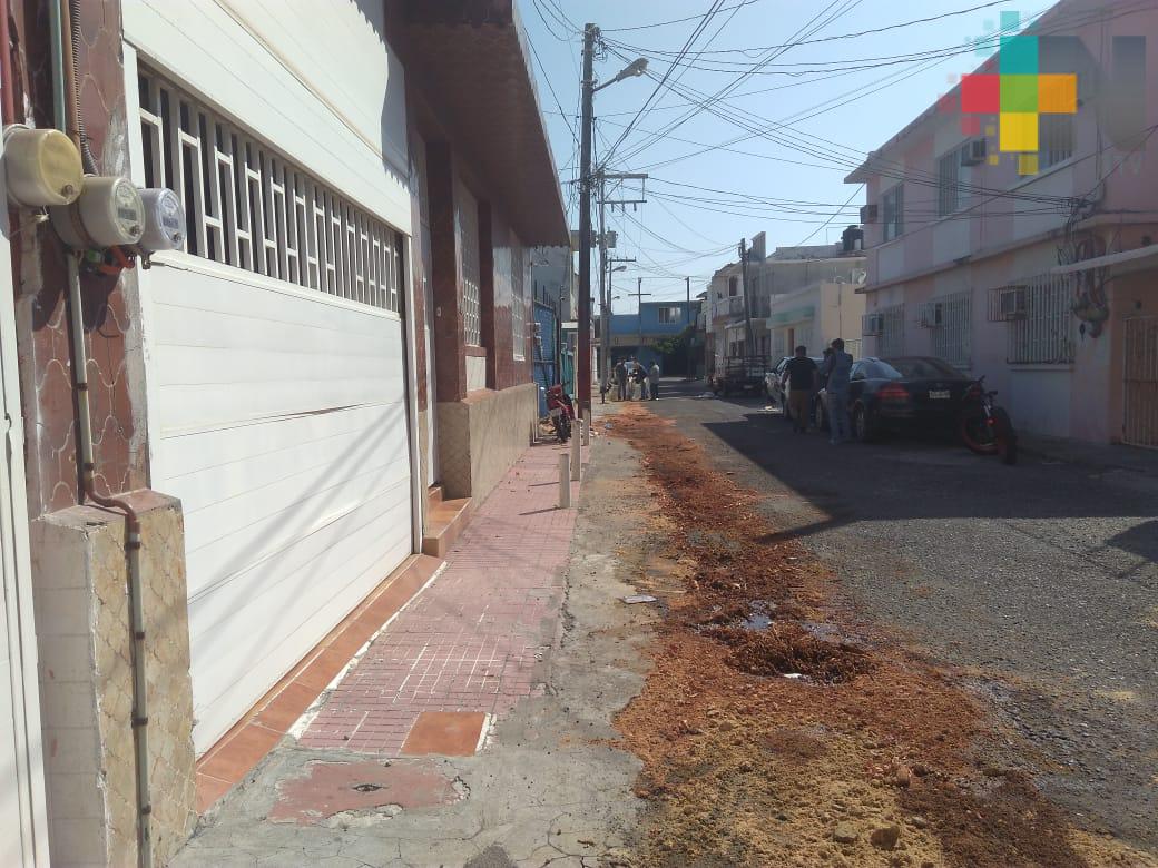 Derrame de ácido provocó malestar en vecinos de Veracruz puerto; PC atendió reporte