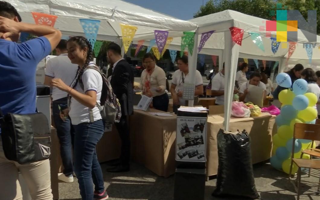 Realizan Tercera feria de productos reciclables en Xalapa