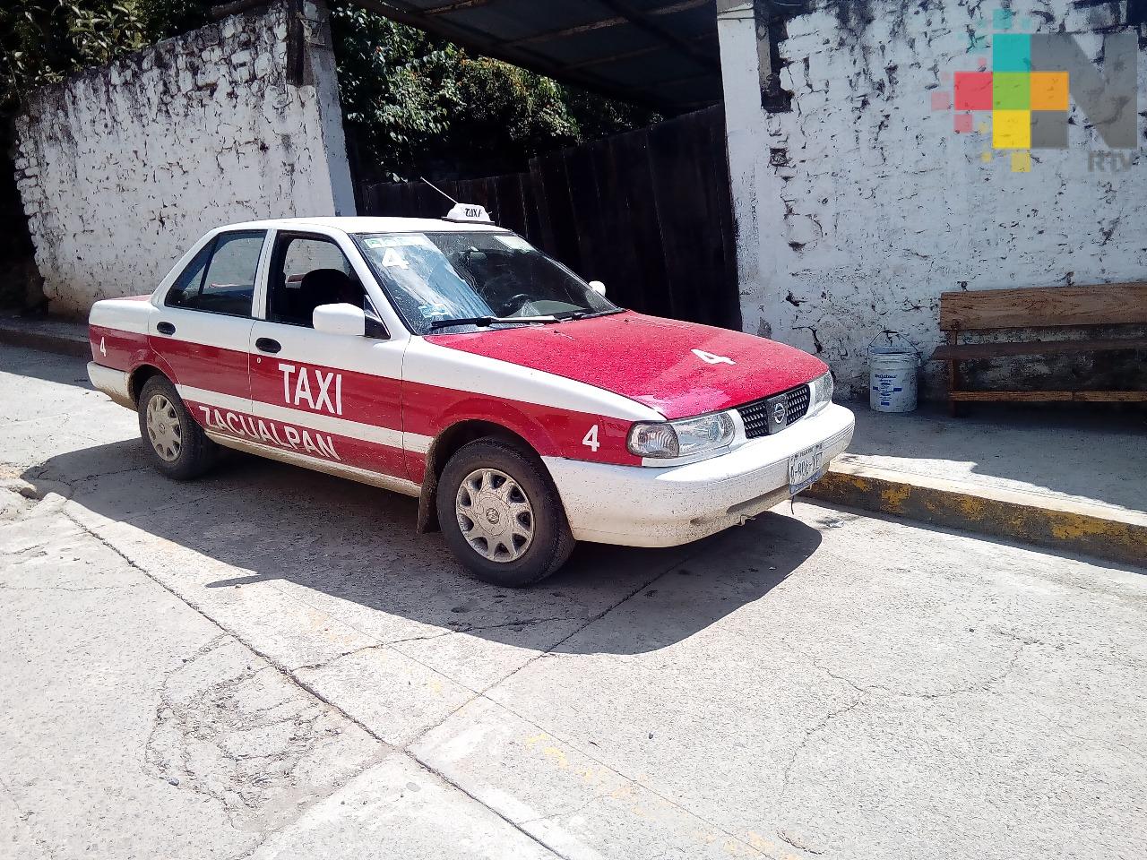 En la sierra norte de Veracruz, transporte público cumple con el programa de reemplacamiento