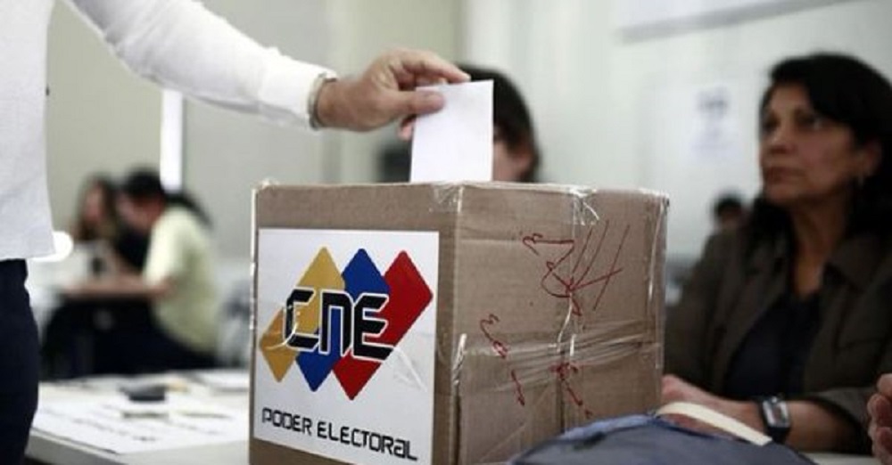 Venezolanos votan en controversial elección presidencial