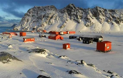 Armada de México participa en expedición científica en la Antártida