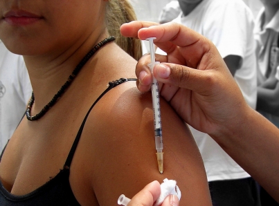 Crean vacuna de inyección única contra el virus de la polio