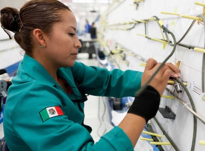 Fuerza laboral joven plantea nuevos retos para México