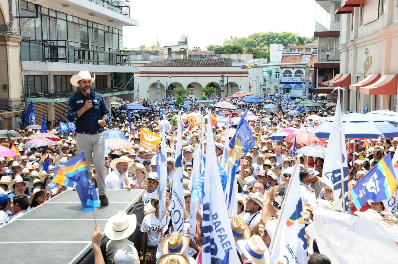 Alcaldes del PES, PT y Morena se suman al proyecto de Miguel Ángel Yunes Márquez