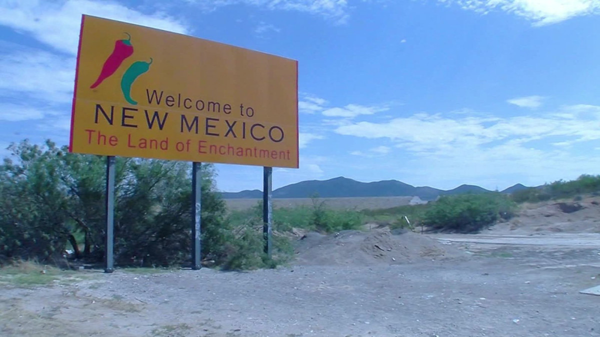 Demócratas eligen a hispana como candidata a gubernatura de Nuevo México