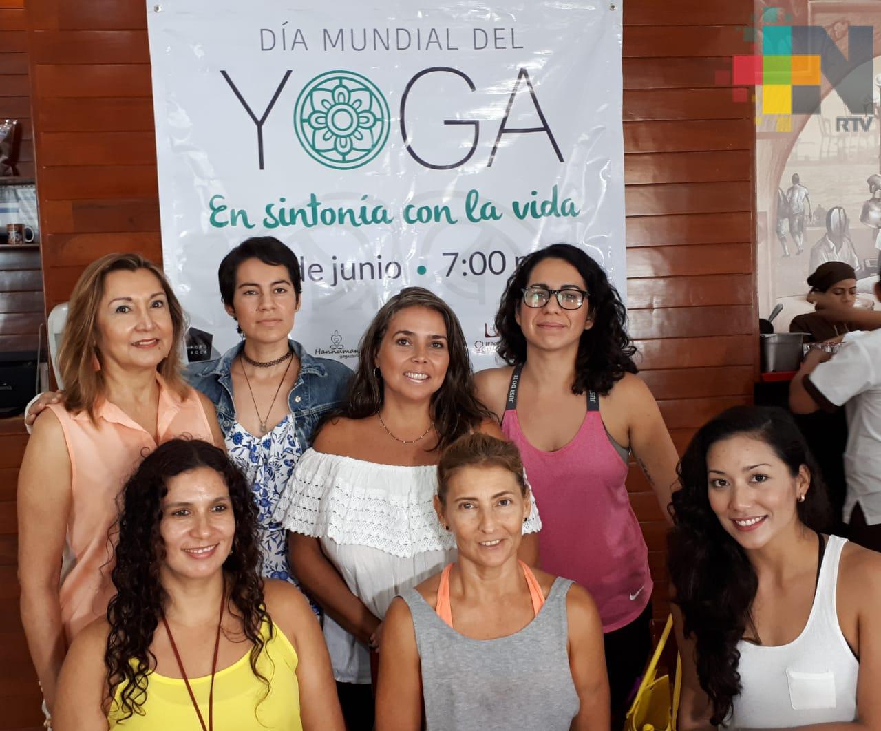 Realizarán clase masiva de Yoga en beneficio de perros y gatos abandonados