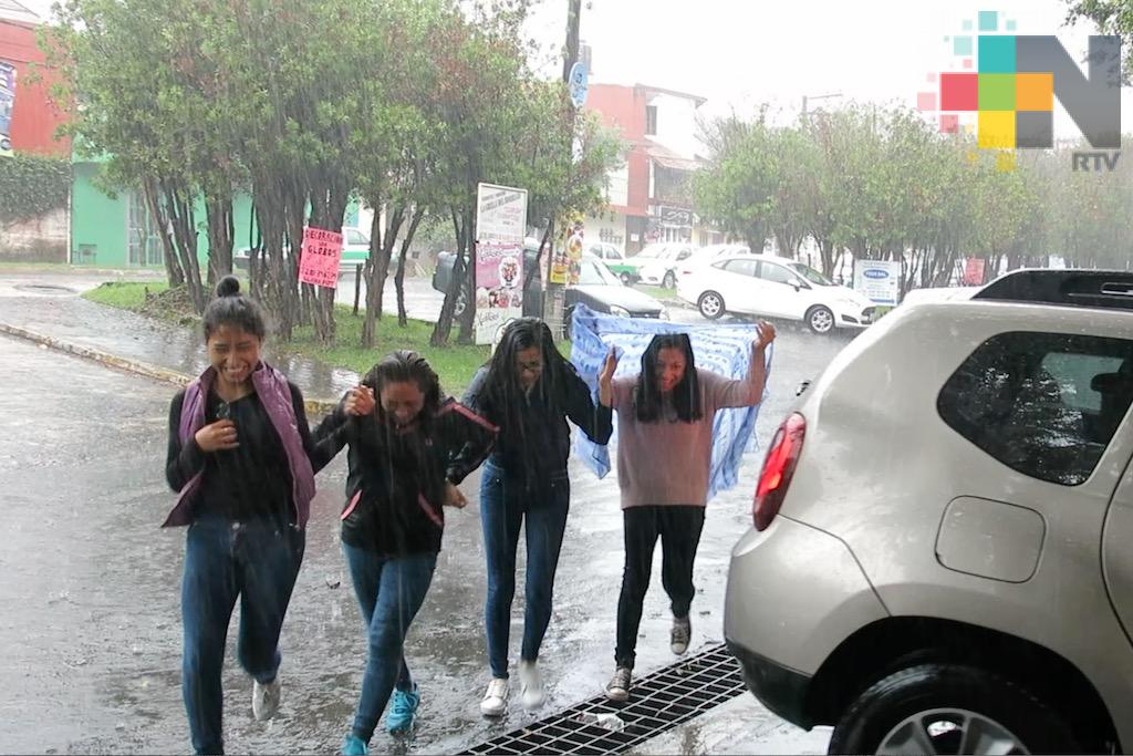 Potencial de lluvias y tormentas eléctricas en la zona sur y algunas áreas del norte de Veracruz