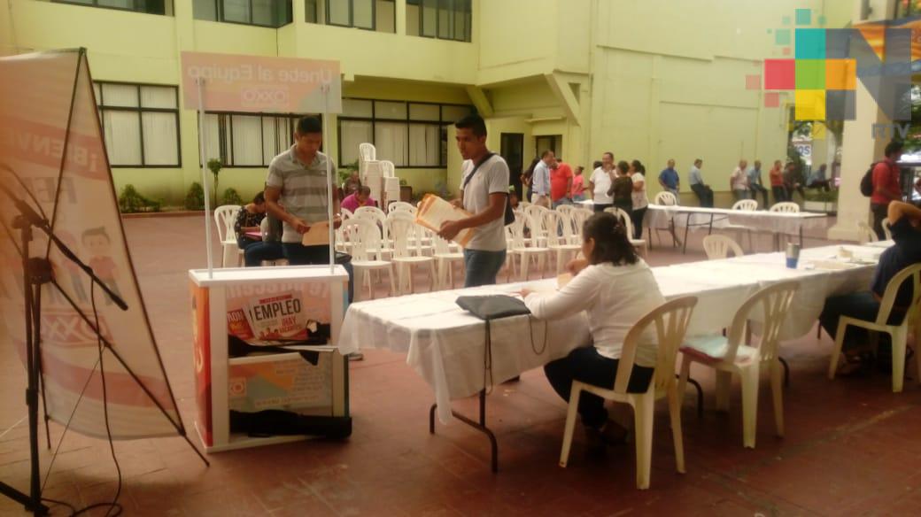 Empresas locales ofrecieron 300 vacantes en Coatzacoalcos