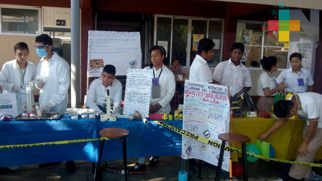 Secundaria Técnica realiza feria anual de ciencias en Veracruz