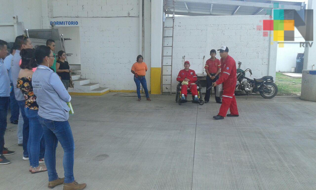 En Martínez de la Torre capacitan a empresas e instituciones en manejo de extintores