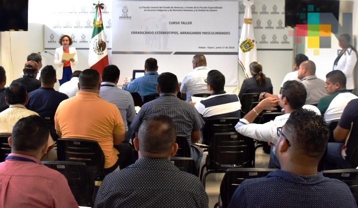 Capacita FGE a policías de investigación en perspectiva de género