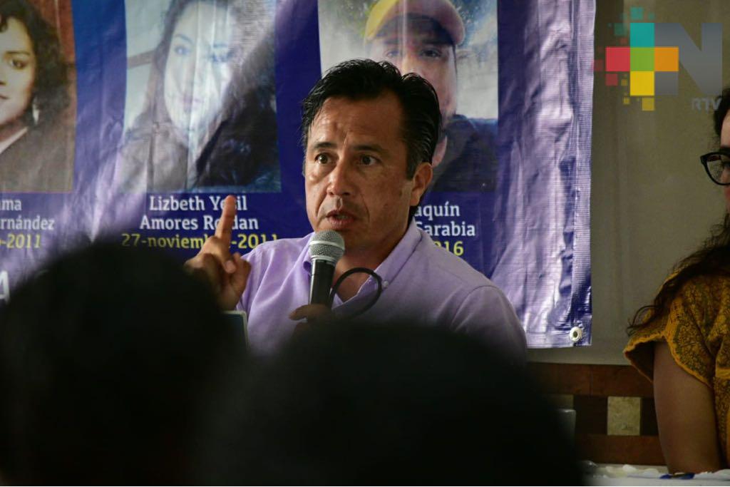 Cuitláhuac García ofreció su apoyo a los colectivos de desaparecidos y  combatir la delincuencia