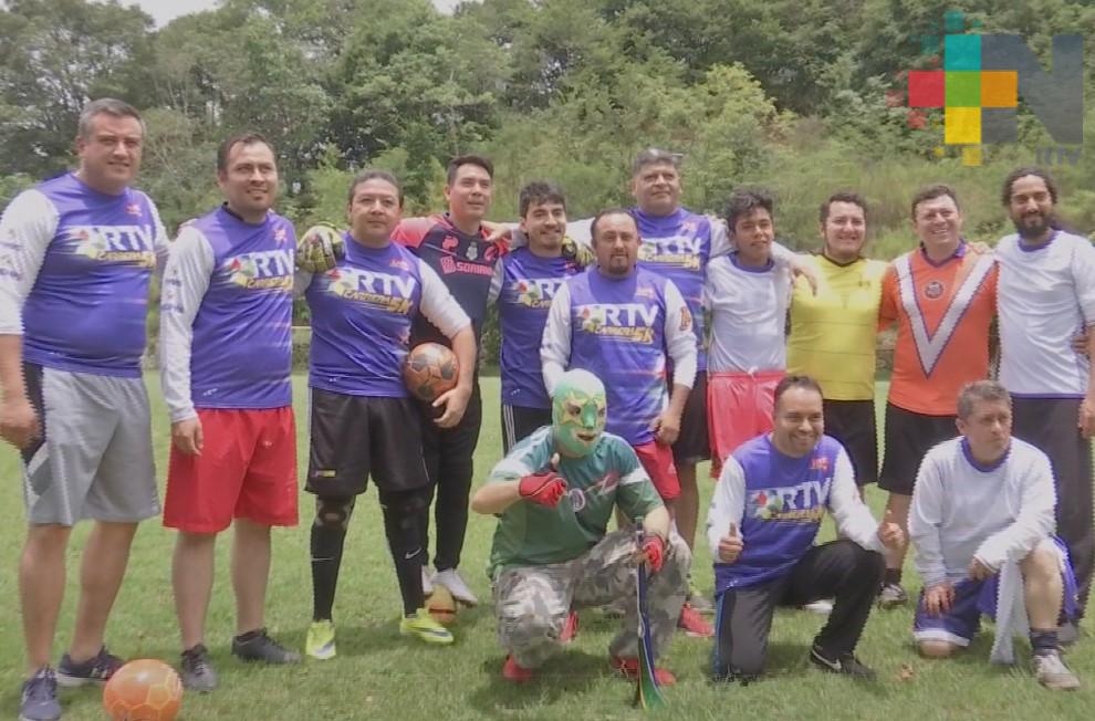 Festejan a los papás de Radiotelevisión de Veracruz