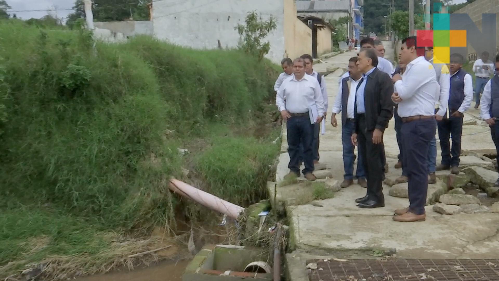 Gobernador de Veracruz supervisa propuesta de colector pluvial en boulevard Xalapa-Banderilla
