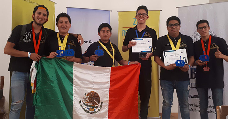 Triunfan politécnicos con 8 medallas en el Robot Games Zero Latitud