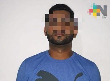 Detiene Policía Ministerial a un agente municipal, por homicidio, en Ángel R. Cabada