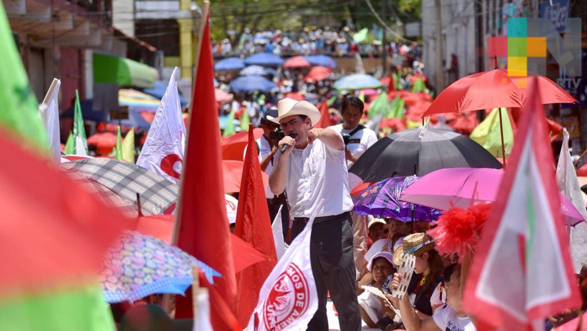 El reto del próximo Gobierno de Veracruz es que la pobreza no se transmita de padres a hijos: Pepe