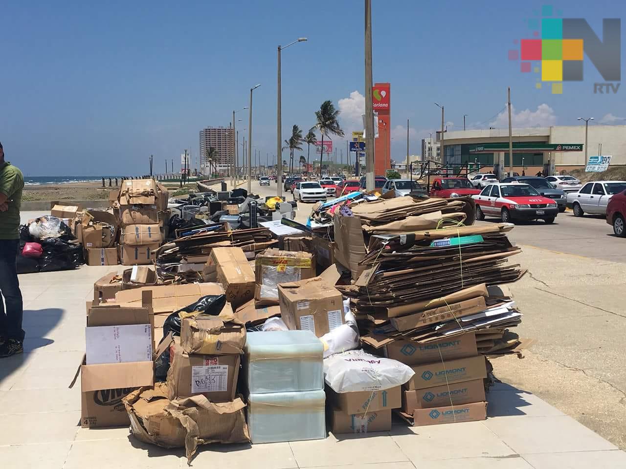 Realizan colecta de material reciclable para apoyar a gimnasta de Coatzacoalcos