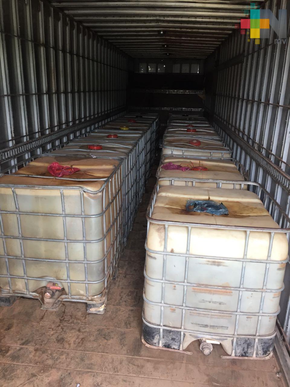 Aseguran cerca de 35 mil litros de hidrocarburo en Sayula de Alemán