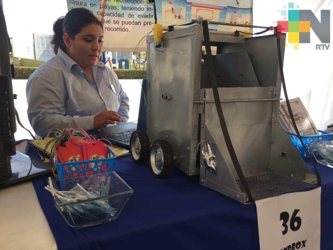 Estudiantes de Itesco crean vehículo robótico para recoger basura en la playa