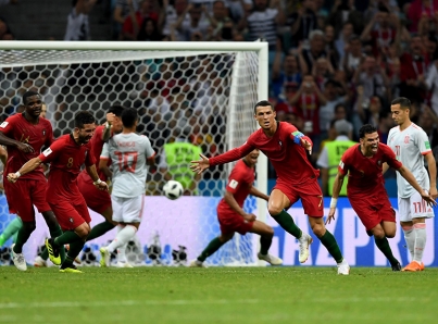 De la mano de Cristiano Ronaldo, Portugal empata a tres goles con España