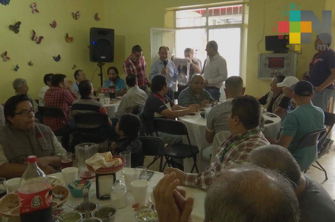 Celebra el STIRT el Día del Padre