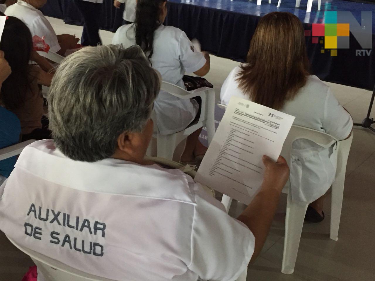 Jurisdicción Sanitaria capacita a auxiliares de la salud de Tierra Blanca y Tres Valles